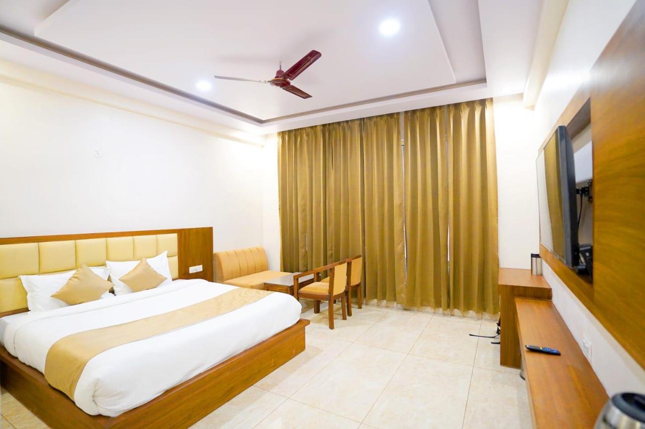 Hotel Amansara Lucknow Exterior foto
